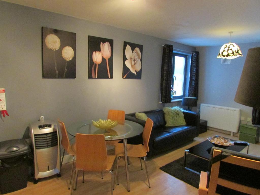 Cheltenham Luxury Apartments Номер фото